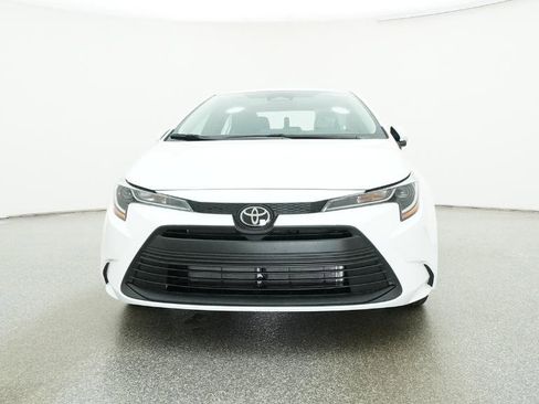 New 2026 Toyota Corolla LE image 3