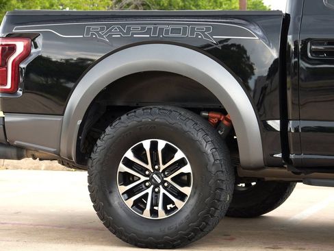 Used 2020 Ford F150 Raptor w/ Equipment Group 802A Luxury AWD/4WD image 26