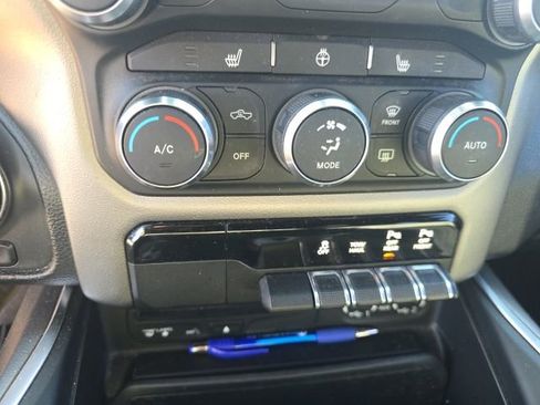 Used 2019 RAM 1500 Big Horn AWD/4WD image 22
