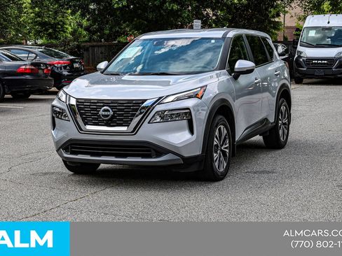 Used 2023 Nissan Rogue SV FWD image 4