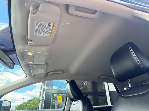 Used 2024 Ford Edge SEL AWD/4WD image 19