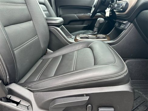 Used 2019 GMC Canyon Denali image 14