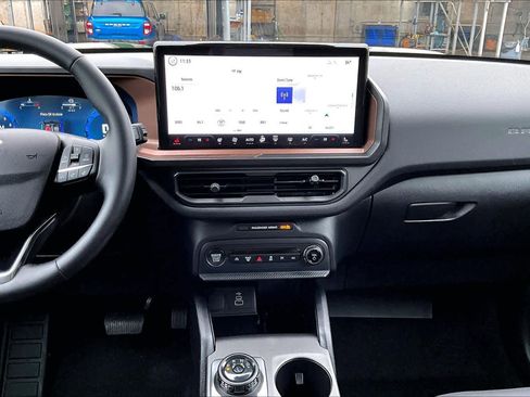 Used 2025 Ford Bronco Sport Outer Banks w/ Outer Banks Tech Package+ image 6