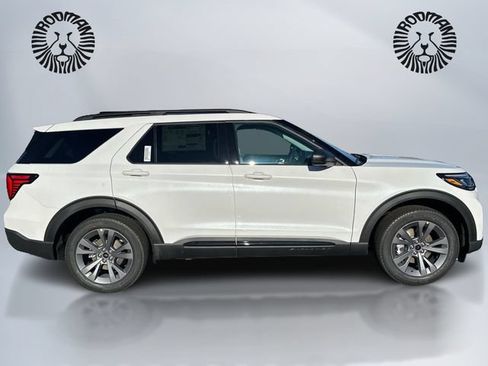 New 2026 Ford Explorer Active w/ Active Comfort Package AWD/4WD image 5