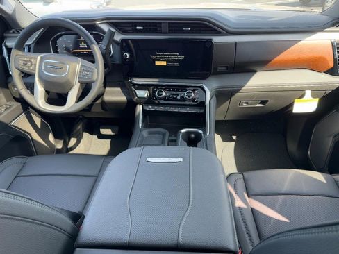 New 2026 GMC Sierra 3500 Denali w/ Denali Reserve Package image 7