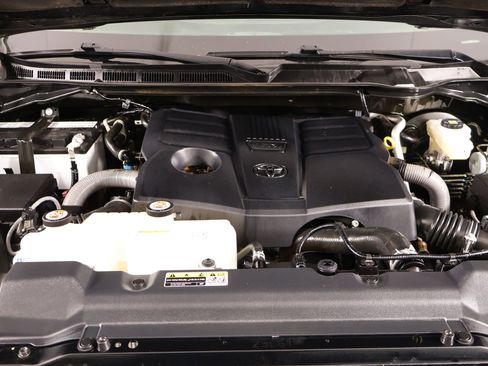 Used 2024 Toyota Tundra SR5 w/ SR5 Premium Package image 19