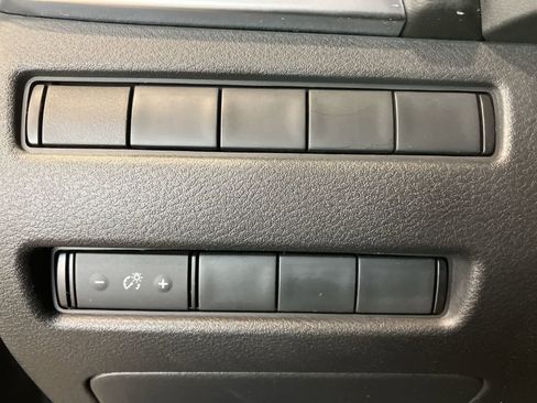 Used 2021 Nissan Rogue S AWD/4WD image 13