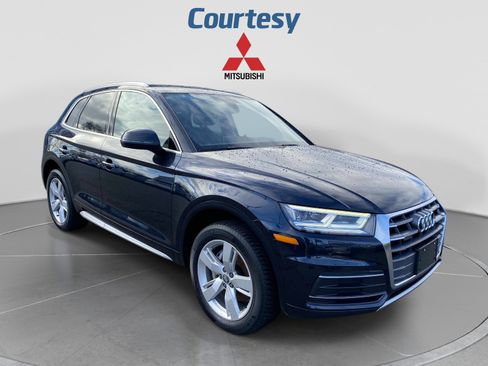 Used 2018 Audi Q5 2.0T Premium Plus w/ Premium Plus Package AWD/4WD image 9