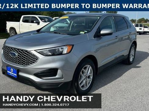 Used 2023 Ford Edge SEL image 8