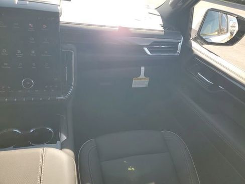 New 2026 GMC Yukon Elevation image 27