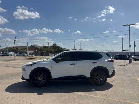 Certified 2023 Nissan Rogue S FWD image 14