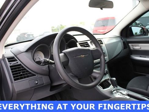 Used 2009 Chrysler Sebring LX FWD image 2