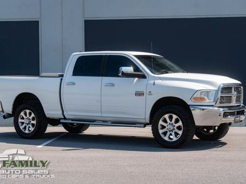 Used 2010 Dodge Ram 2500 Truck SLT AWD/4WD image 11