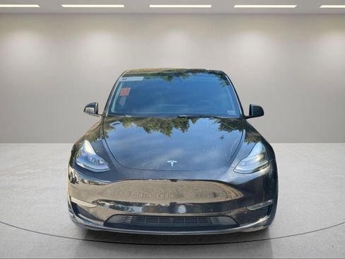 Used 2022 Tesla Model Y Performance AWD/4WD image 25