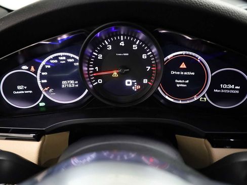 Used 2019 Porsche Cayenne image 24