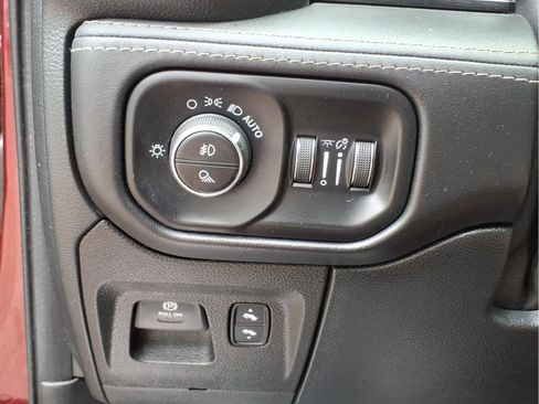 Used 2022 RAM 1500 Limited AWD/4WD image 18