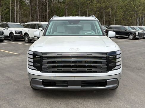 New 2026 Hyundai Palisade FWD Hybrid image 2