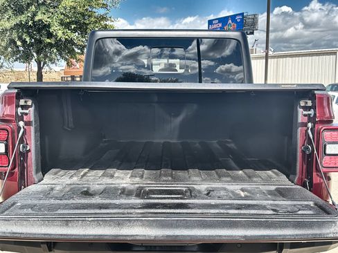 Used 2021 Jeep Gladiator Sport AWD/4WD image 22