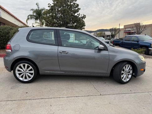 Used 2012 Volkswagen Golf TDI image 7