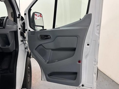 Used 2015 Ford Transit 250 130 Low Roof w/ Exterior Upgrade Package image 14