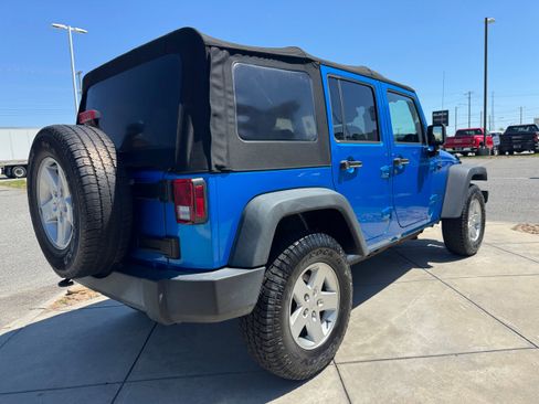 Used 2015 Jeep Wrangler Unlimited Sport w/ Quick Order Package 24S AWD/4WD image 6