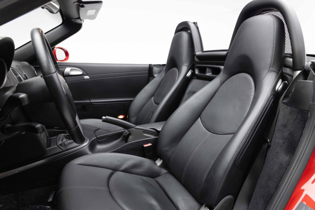 Used 2005 Porsche Boxster S RWD image 8