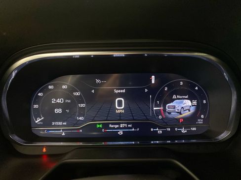 Certified 2023 GMC Yukon SLE w/ Max Trailering Package AWD/4WD image 15