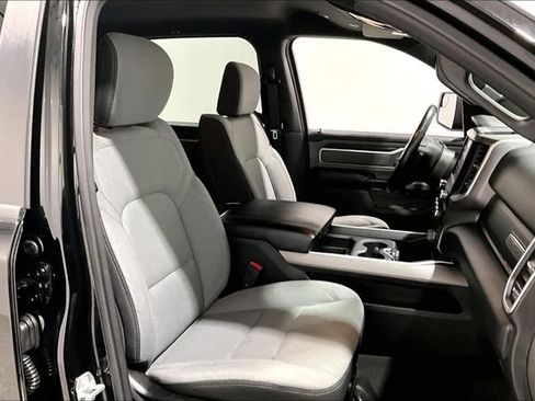 Used 2023 RAM 1500 Big Horn AWD/4WD image 29