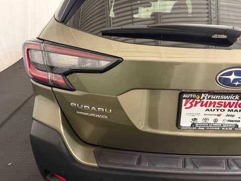 Certified 2023 Subaru Outback Limited image 17