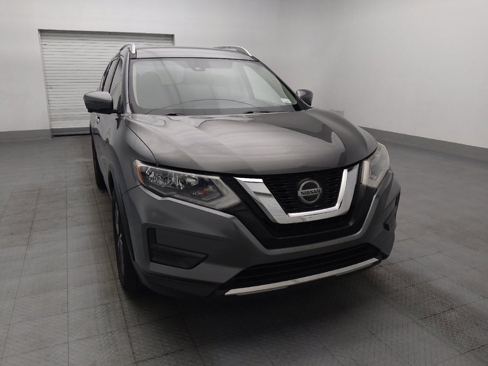 Used 2019 Nissan Rogue SV w/ Premium Package FWD image 13