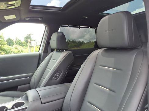 Used 2026 Hyundai Palisade Calligraphy FWD image 18