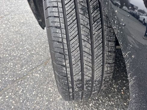 Used 2024 Ford Mustang Mach-E Premium image 33