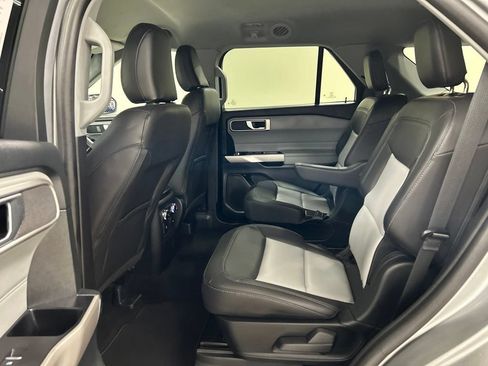 Certified 2023 Ford Explorer XLT w/ Equipment Group 202A AWD/4WD image 24