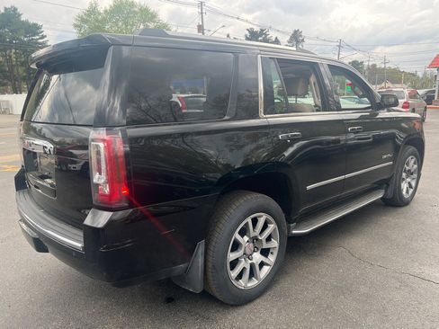 Used 2015 GMC Yukon Denali w/ Open Road Package image 9