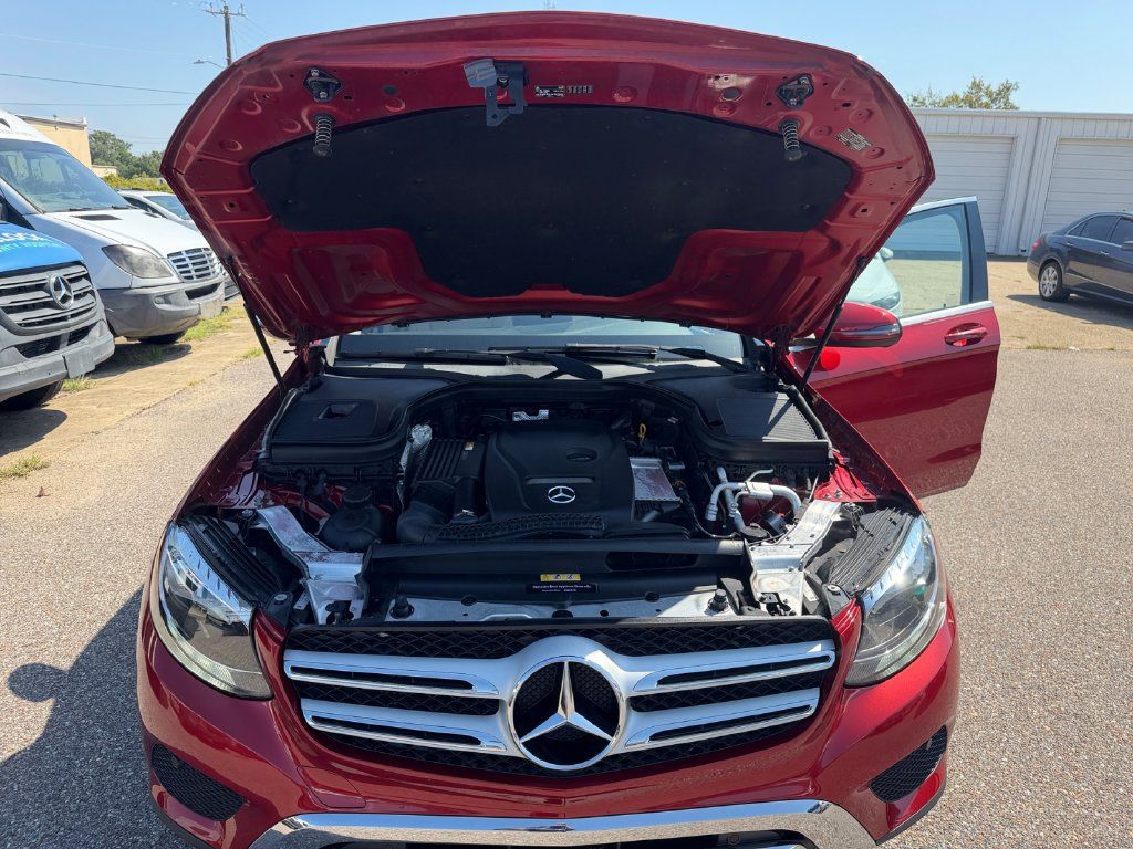Certified 2019 Mercedes-Benz GLC 300 w/ Parking Assistance Package image 23