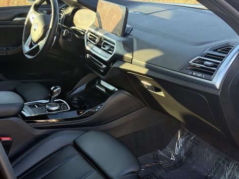 Used 2023 BMW X4 xDrive30i w/ Convenience Package image 28
