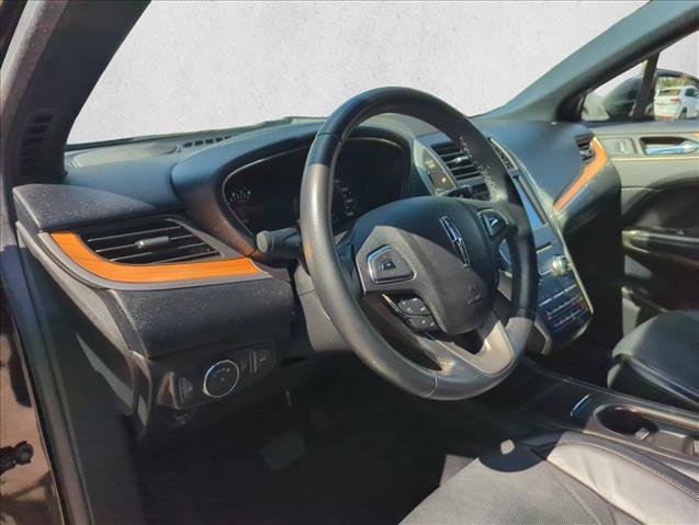 Used 2019 Lincoln MKC Reserve FWD image 15