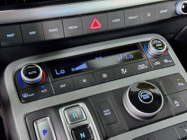 Used 2025 Hyundai Palisade SEL FWD image 17