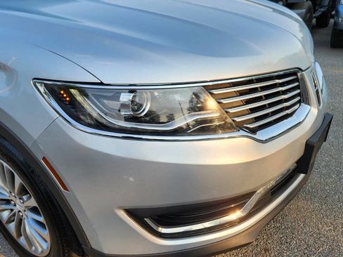 Used 2016 Lincoln MKX Select w/ Select Plus Package image 20