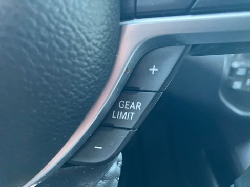 Used 2024 RAM 2500 Big Horn w/ Night Edition AWD/4WD image 18