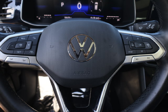 Used 2025 Volkswagen Jetta SE FWD image 20