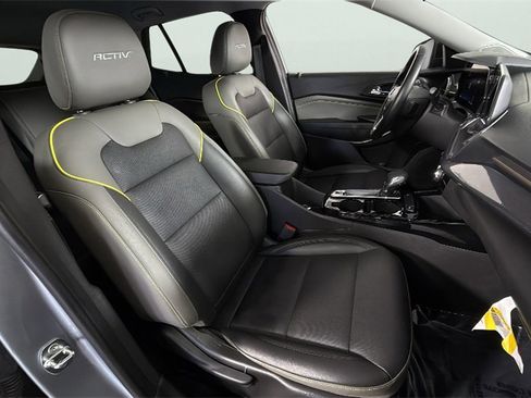 Certified 2024 Chevrolet Trax ACTIV image 31