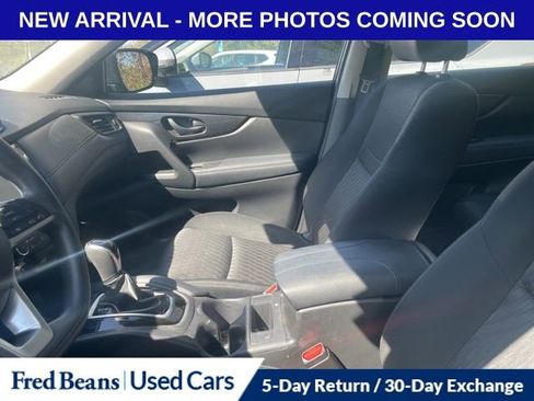 Used 2019 Nissan Rogue S AWD/4WD image 11