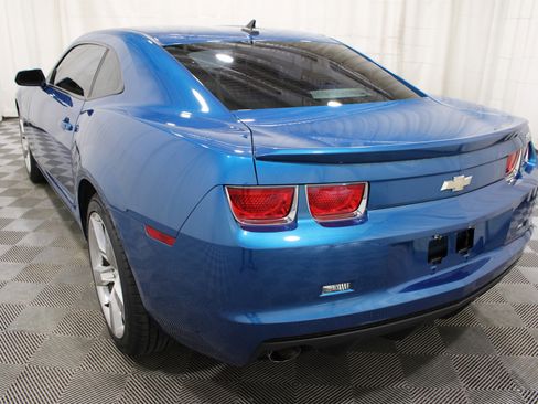 Used 2010 Chevrolet Camaro SS RWD image 31