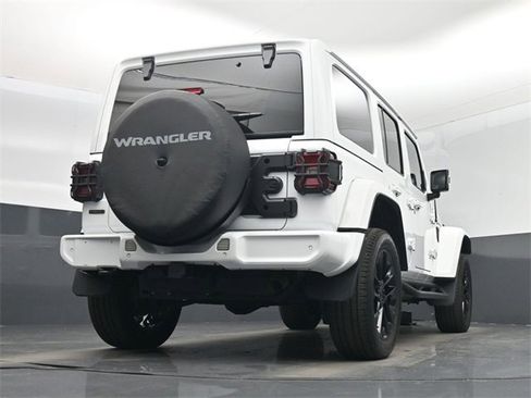 Used 2021 Jeep Wrangler Unlimited Sahara image 48