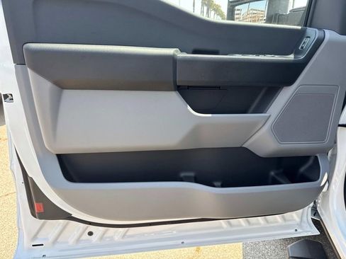 New 2025 Ford F350 XL w/ XL Chrome Package image 11