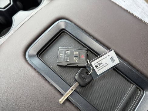 Used 2016 Chevrolet Tahoe LT AWD/4WD image 26