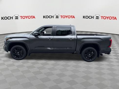 Used 2025 Toyota Tundra Limited AWD/4WD image 4