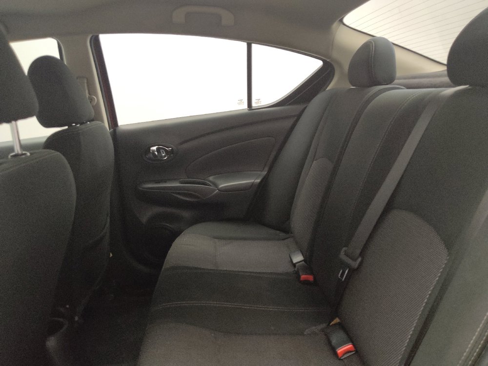 Used 2019 Nissan Versa SV FWD image 18