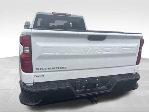 Used 2022 Chevrolet Silverado 1500 W/T w/ WT Value Package AWD/4WD image 19